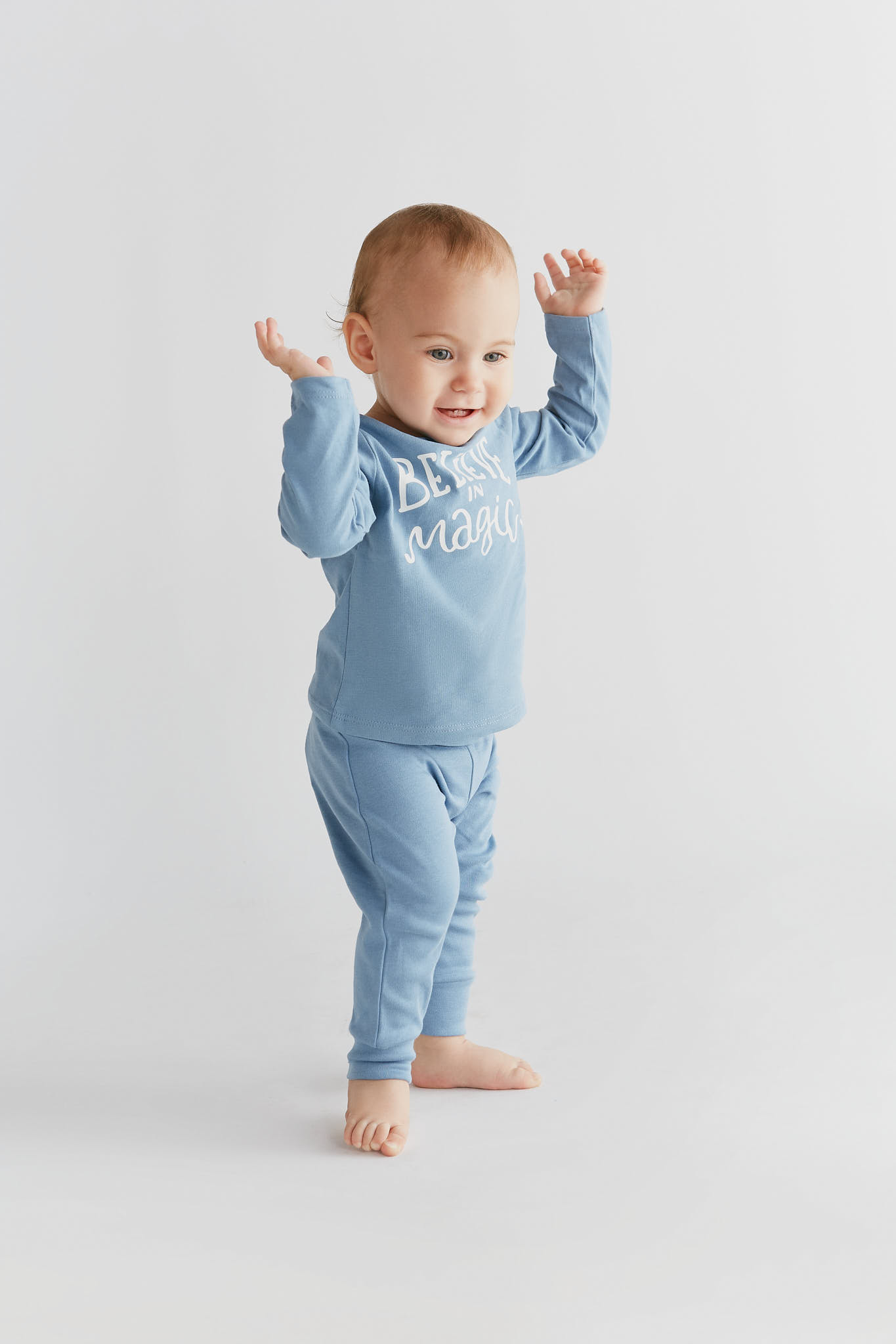 Believe in Magic Long Sleeve Top & Cozy Pants Lounge Set – Bild 7