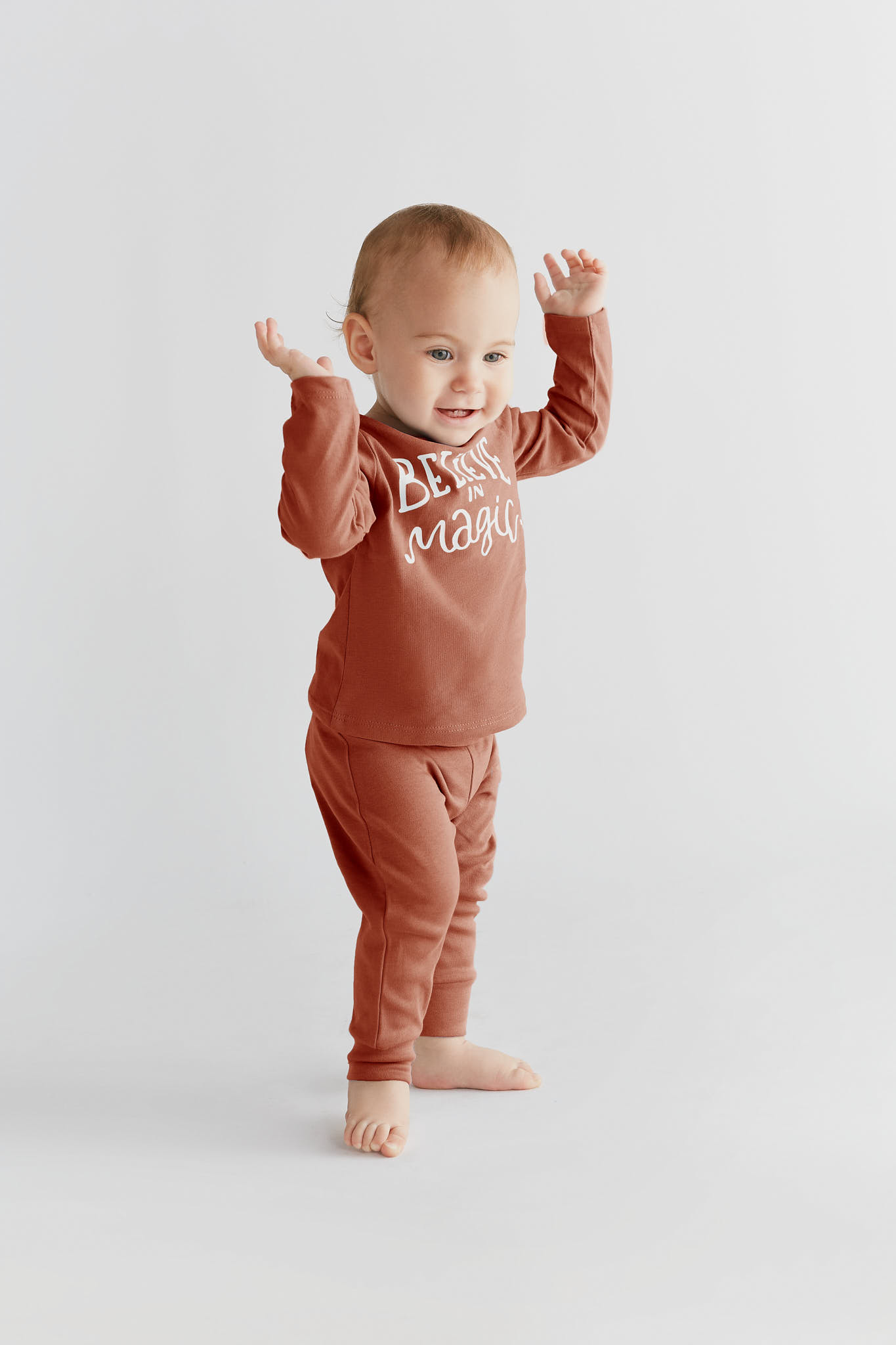 Believe in Magic Long Sleeve Top & Cozy Pants Lounge Set – Bild 9