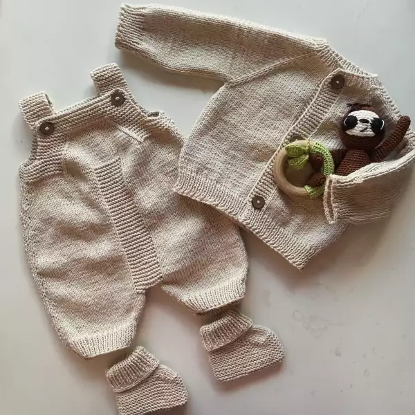 Geschenk-Set für Neugeborene stricken – Bild 2