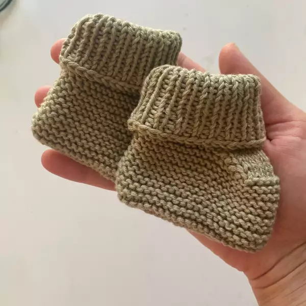 Khaki Baby Gift Set - Image 6